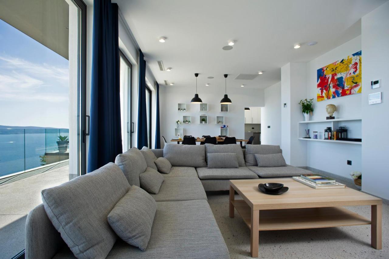 Villa Dispet with heated pool, jacuzzi, sauna&cinema Celina Esterno foto