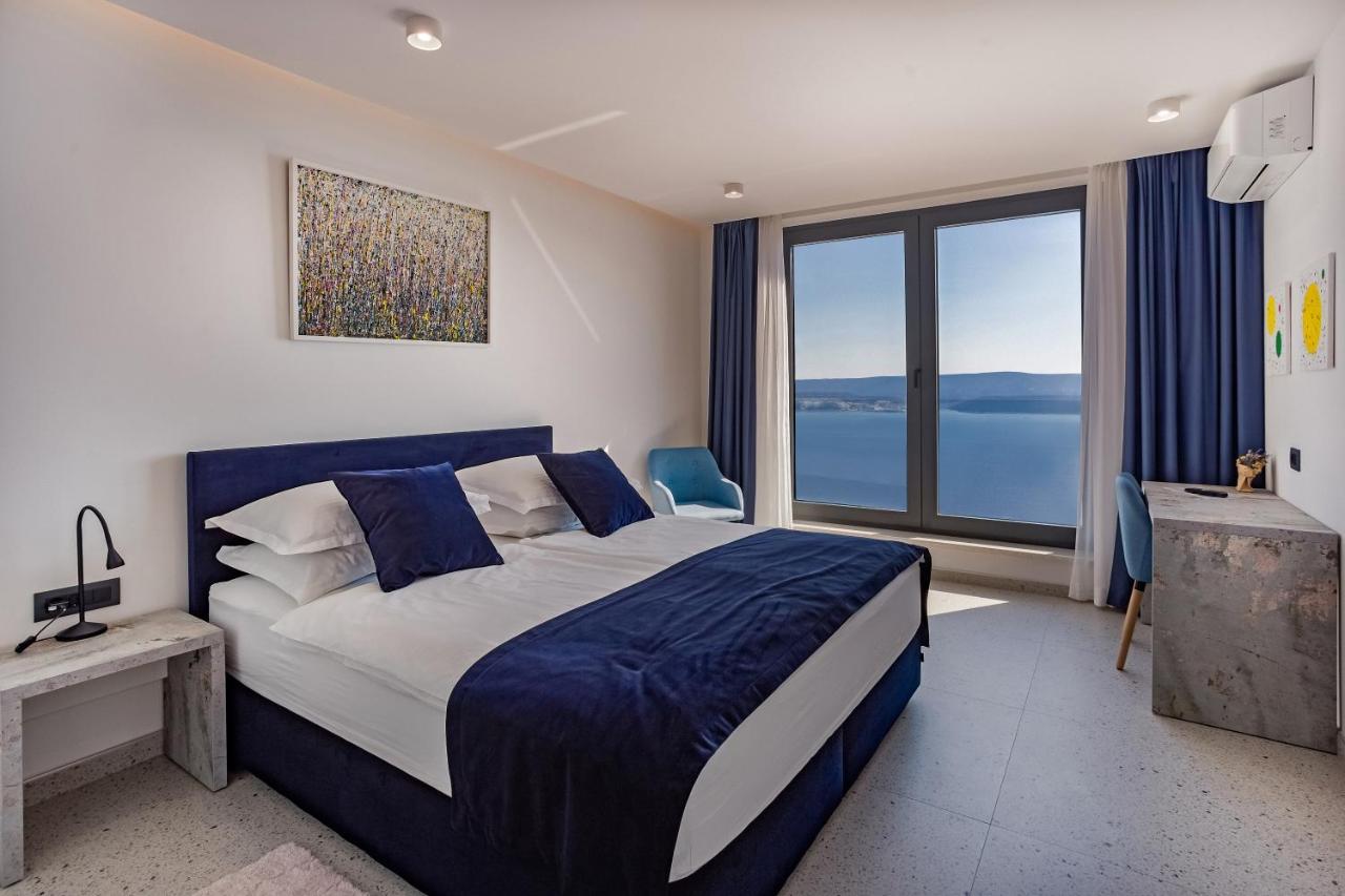 Villa Dispet with heated pool, jacuzzi, sauna&cinema Celina Esterno foto